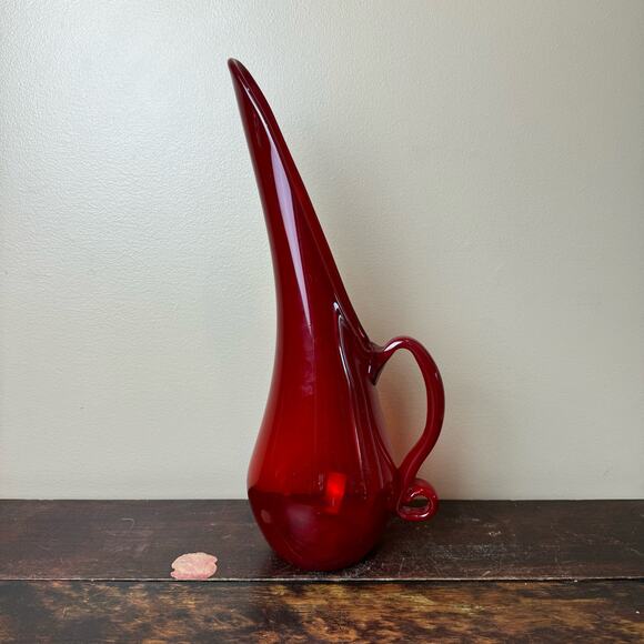 Vintage MCM 60s 70s Ruby Red Swug 17" tall long spout pitcher with handle - Picture 9 of 11